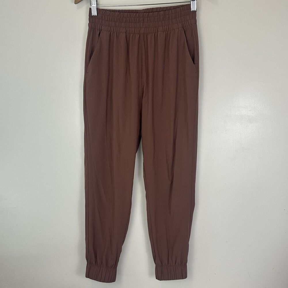 Vuori Villa Jogger Hazelnut Brown Travel Athleisure Quiet Luxury Size S Coastal - Picture 2 of 10
